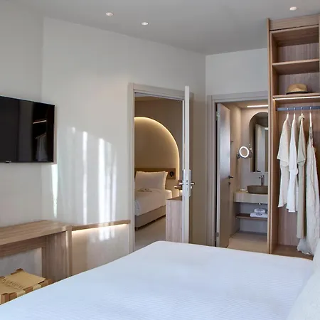 Ammos Luxury Masticharion